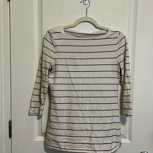 Stripped quarter sleeve shirt